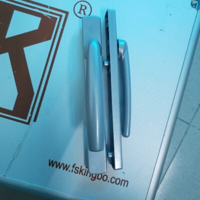 Tay nắm cửa đơn điểm