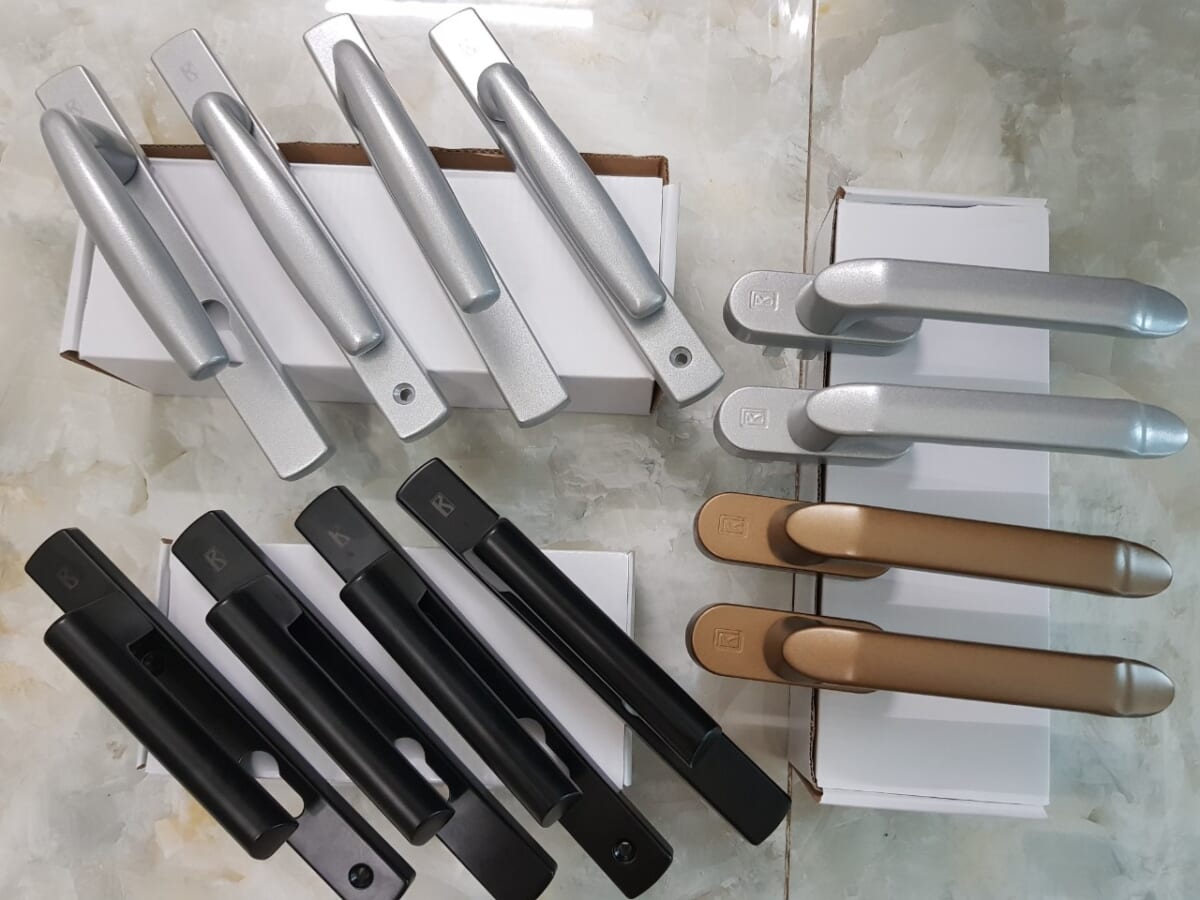 Tay nắm cửa đơn điểm