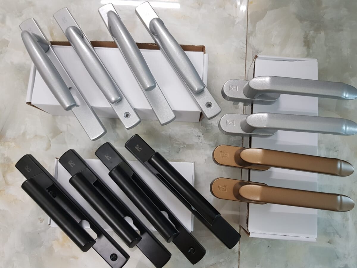 Tay nắm cửa các loại