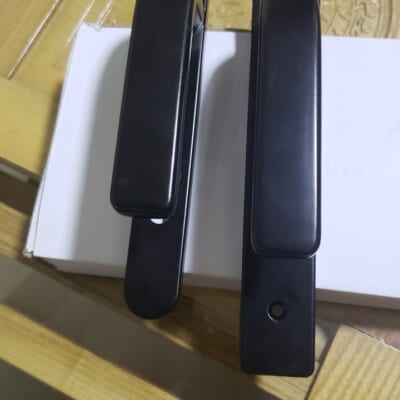 Tay nắm cửa đơn diểm